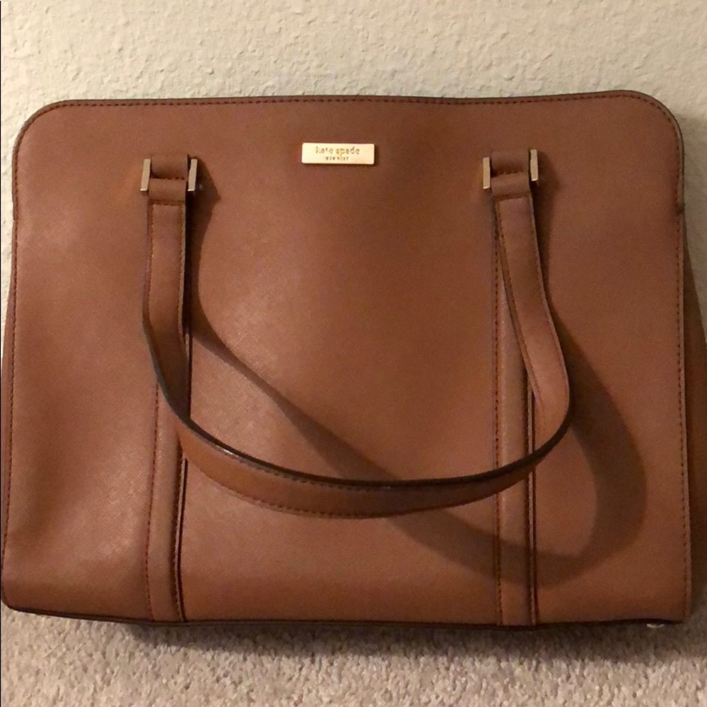 Kate Spade Purse with dust bag